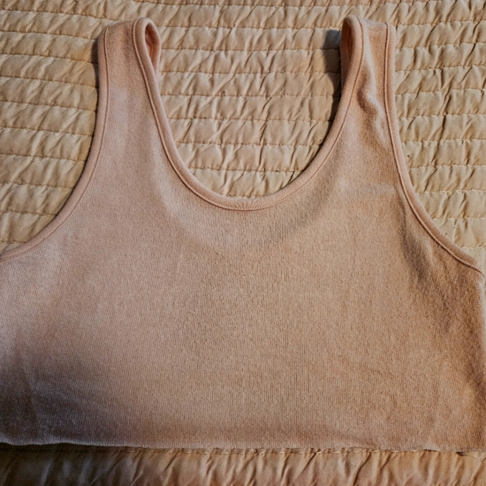 Alo yoga cropped top bra cover